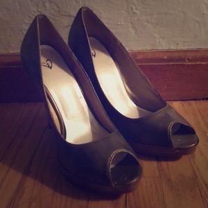 Green HIGH HEEL Shoes 👠